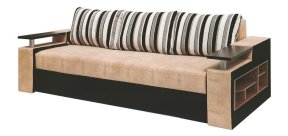 Марсель  з поличкою